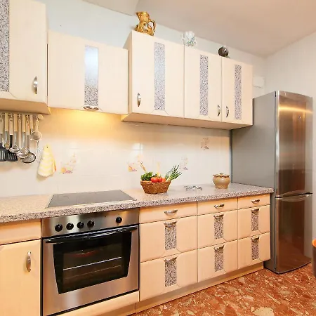 Jara By Interhome